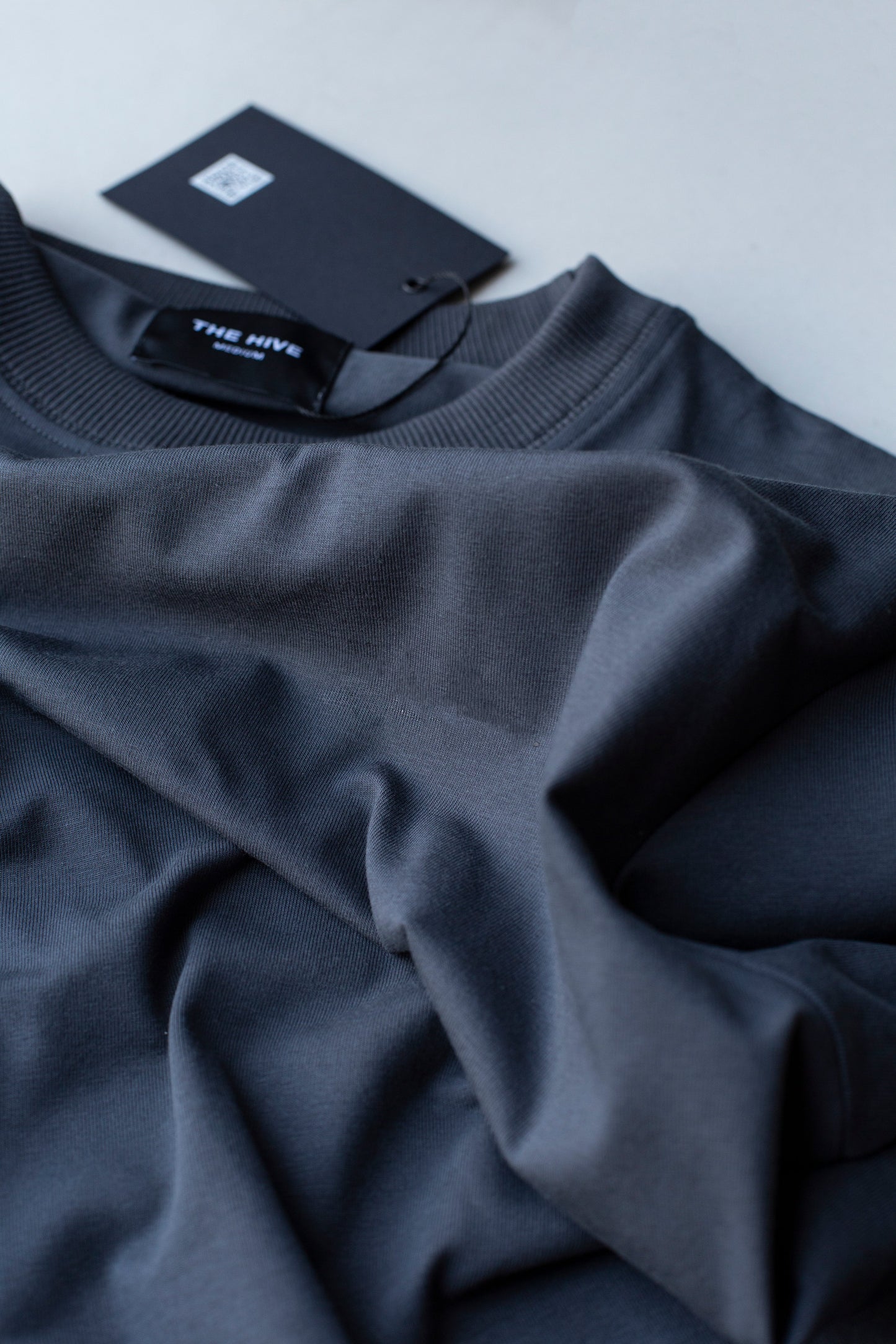 ANTHRACITE PREMIUM TEE