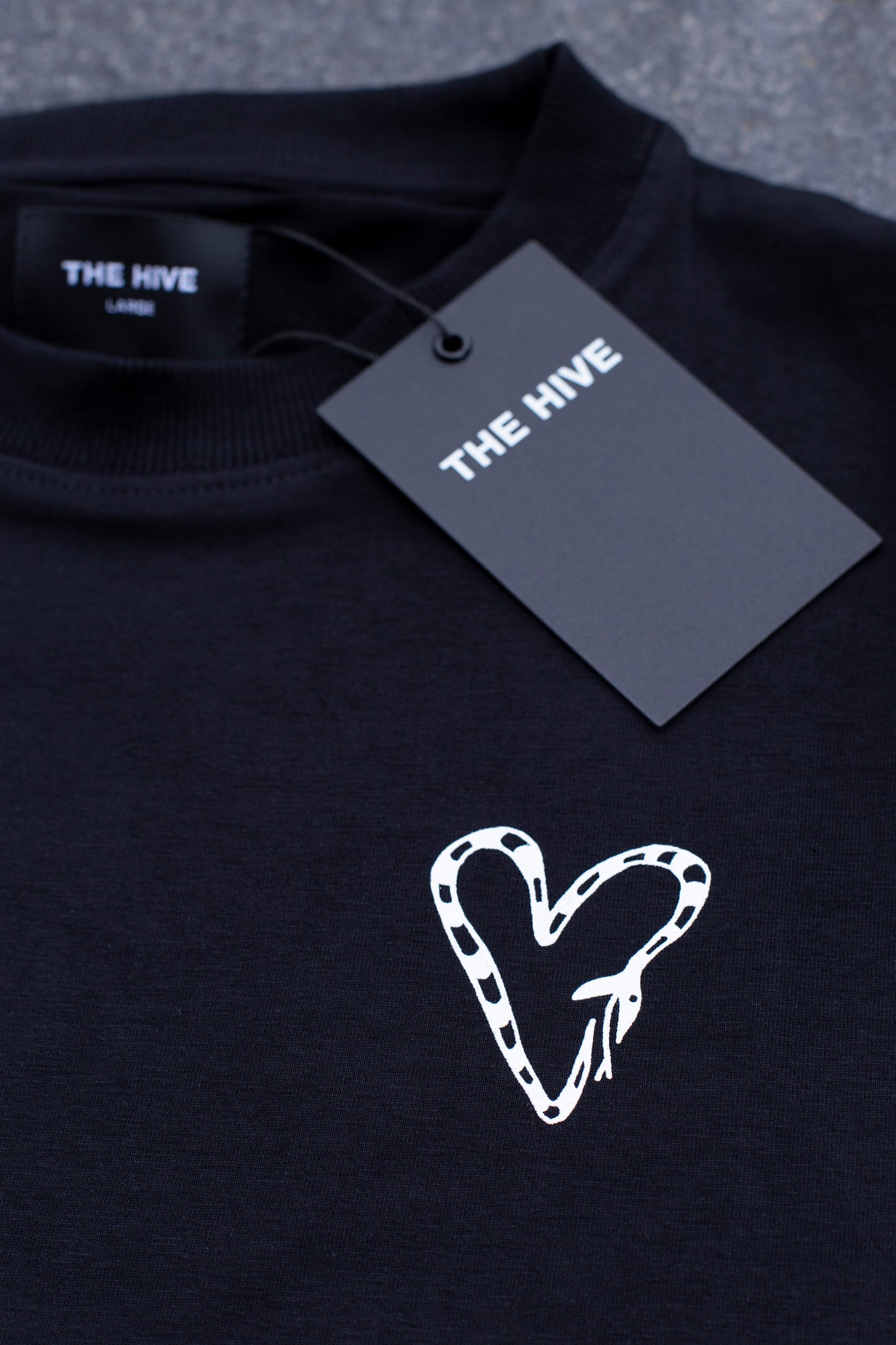 SEDUCE TEE IN BLACK