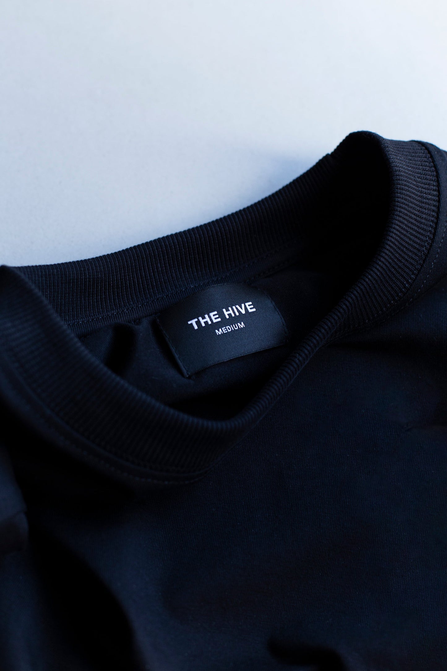 BLACK PREMIUM TEE