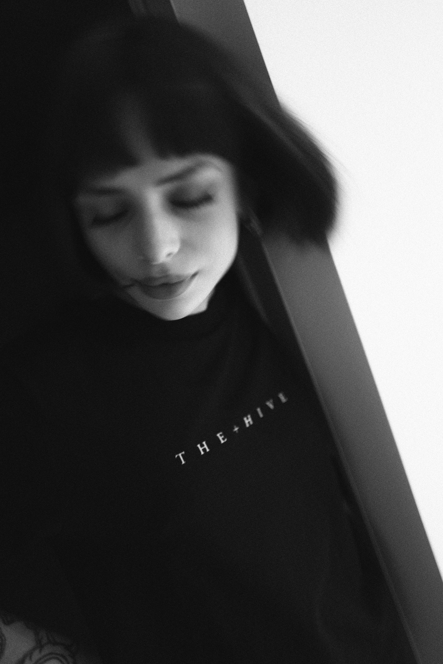 MOTH TEE IN BLACK